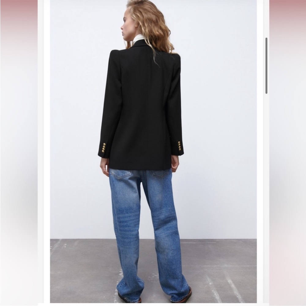 ZARA Double Breasted Shoulder
Pad Blazer - Picture 6 of 9